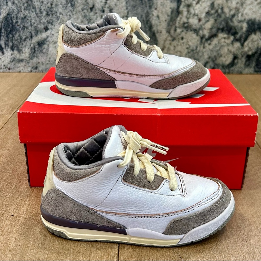 SOLD - Jordan 3 x A Ma Maniere